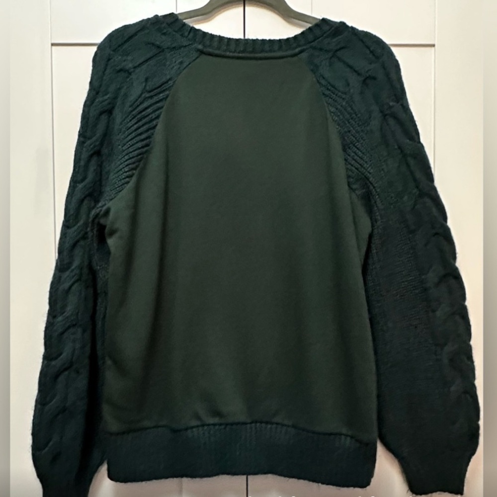 Women's Cable Knit Crew Neck Sweater - Green, White, Gray (ALL Size Lg) - Picture 5 of 8